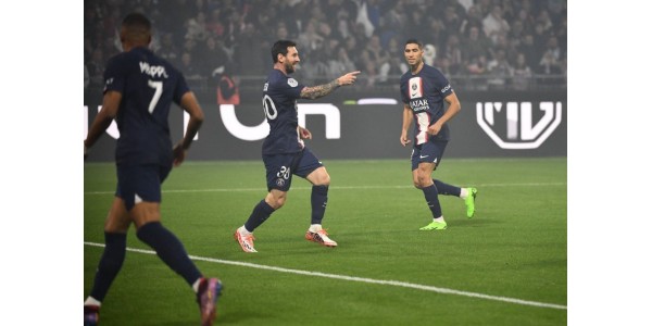 Paris Saint-Germain 1-0 Lyon Olympique revient à la première place